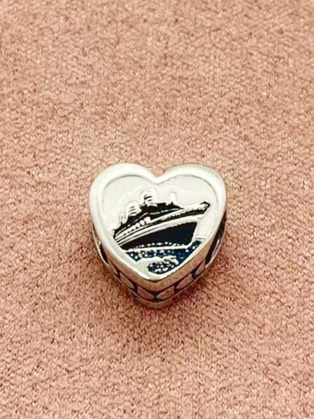 Pandora Alaska Exclusive Charm Whale Tail Cruise Ship Charm Pendant